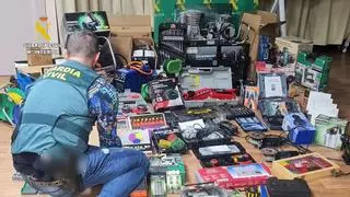 Dos vecinos entran a robar varias veces en la misma casa de un pueblo de Zamora y se llevan un botín de 50.000 euros