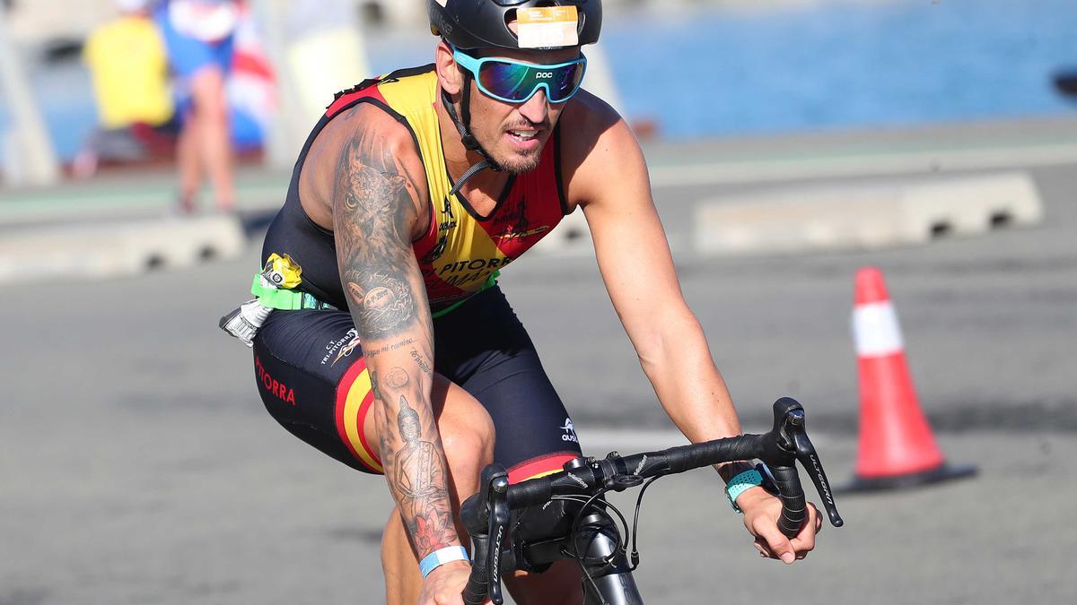 Búscate en las imágenes del campeonato de Europa de Triatlón . Distancia Olímpica