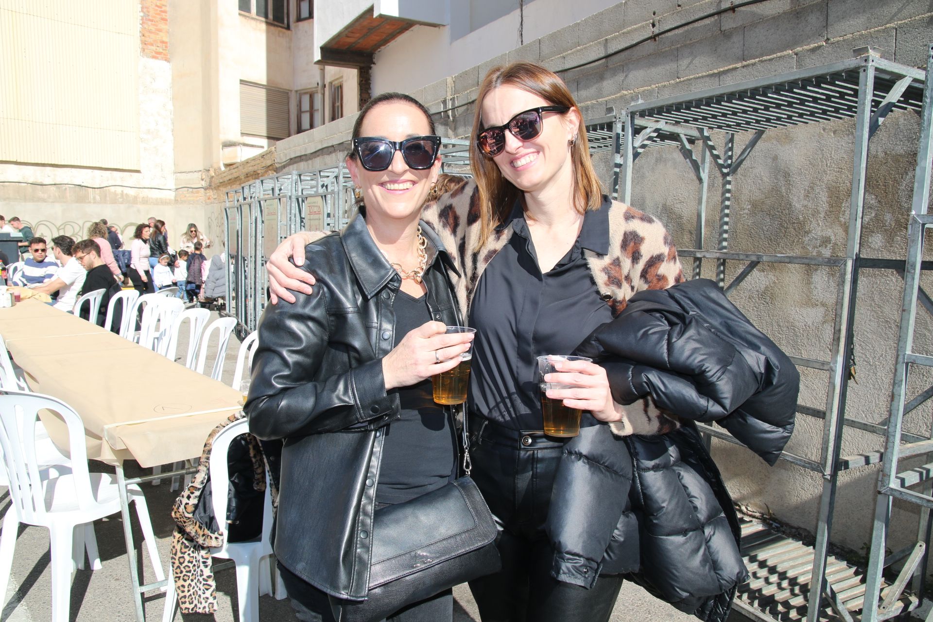 Galería de fotos: La Festa de les Paelles de Burriana reúne a más de 1.000 personas en Sant Blai