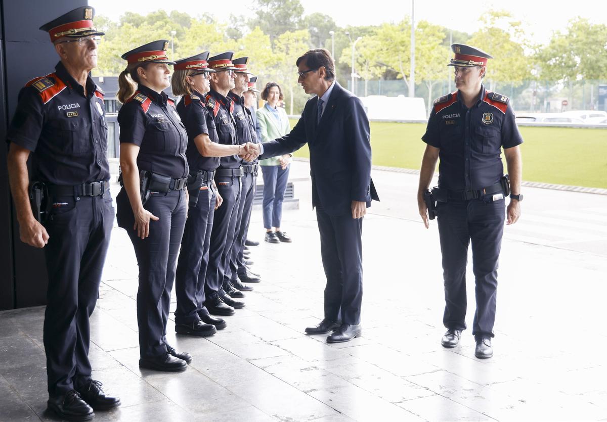 Illa se reúne con los Mossos dEsquadra tras la fuga de Puigdemont