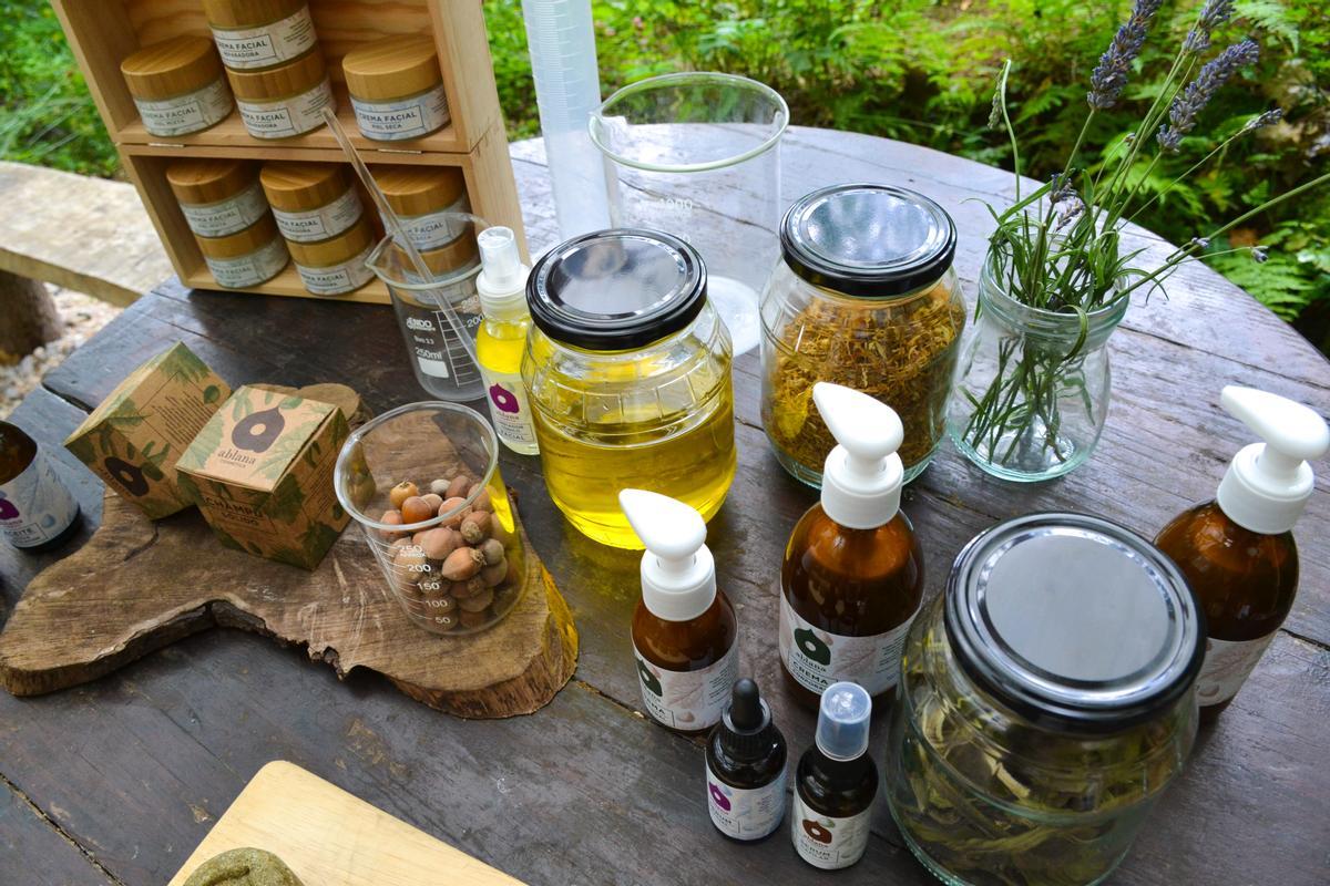Productos e ingredientes de su firma, Ablana Cosmética.