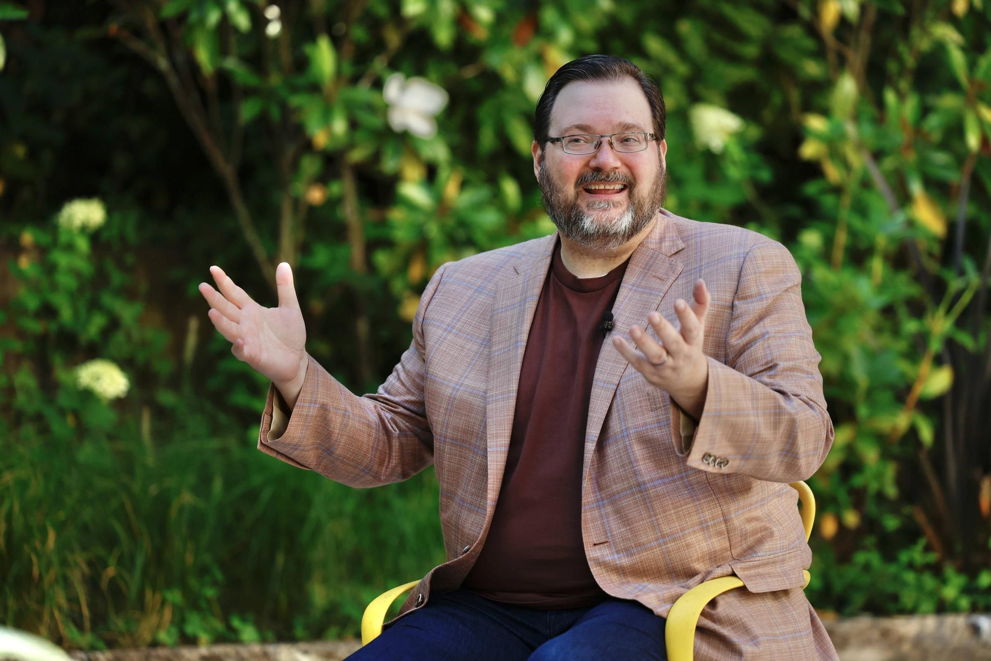 EN IMÁGENES: Brandon Sanderson desata la locura en su segundo día en Avilés