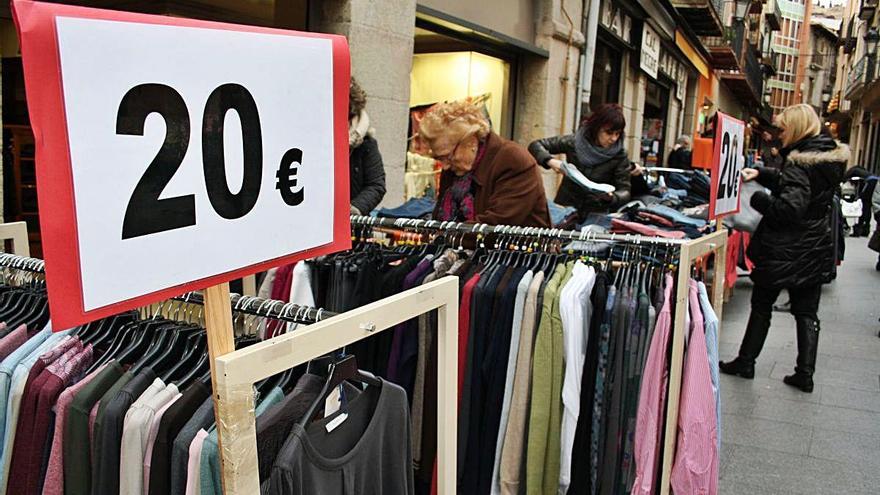 Gangues al carrer Major de Berga en una edició passada