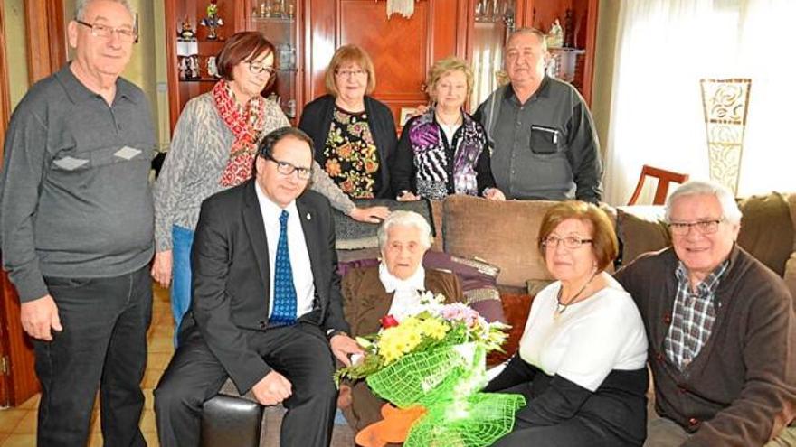 Homenatge a l&#039;àvia centenària Ramona Clot Perarnau