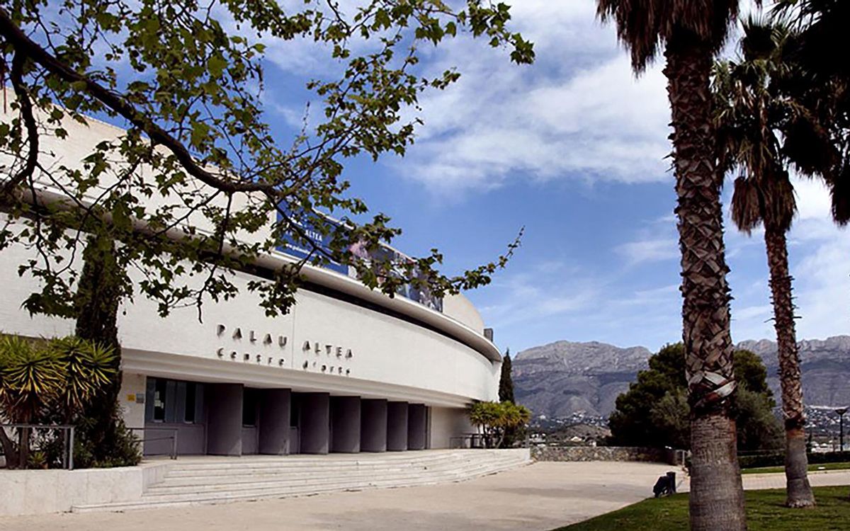 Fachada principal del Palau Altea.