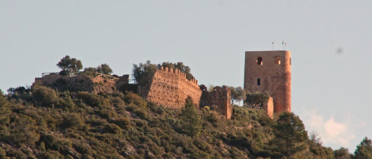 El castillo de Almonecir está lleno de historia.