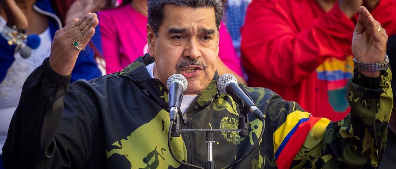 Nicolás Maduro asegura que seguirá gobernando Venezuela &quot;con el apoyo del pueblo&quot;