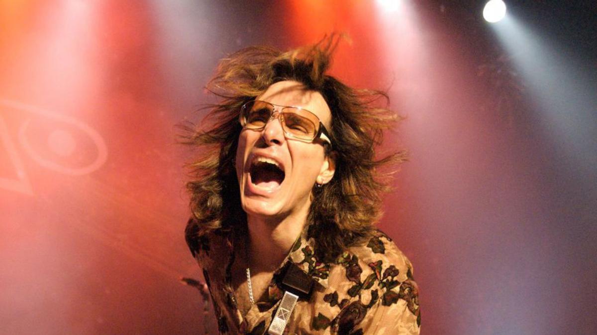 El guitarrista Steve Vai, que actuará el 22 de julio en el Mar de Vigo.