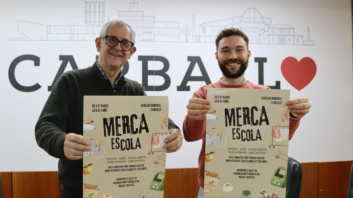 Evencio Ferrero, esquerda, e Ramón Varela presentando a MercaEscola