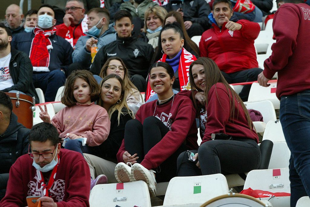 Todas las imágenes que ha dejado el partido del Real Murcia