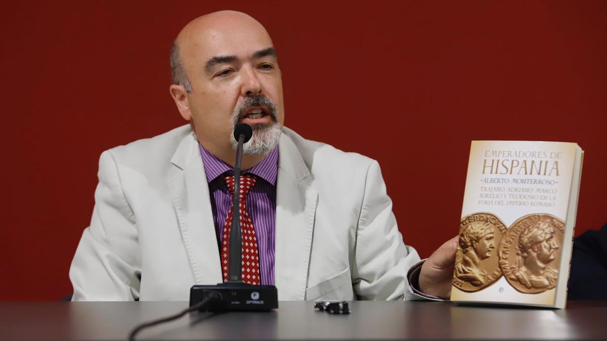 Alberto Monterroso, durante la presentación de su último libro.