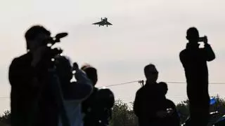 Más de 70 aeronaves y barcos chinos rodean Taiwán