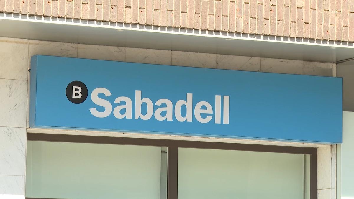 Banco Sabadell gana 1.775 millones en 2025 y anuncia una recompra de 800 millones