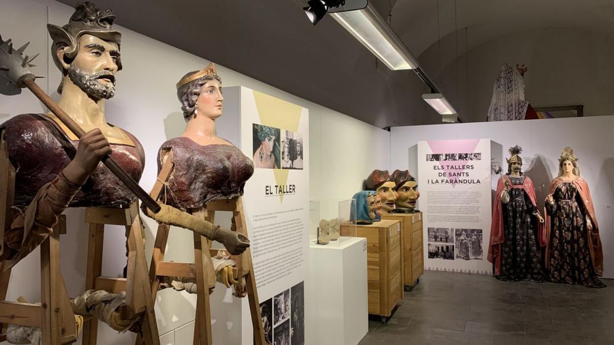 Un dels espais de l’exposició «Del taller al carrer. La faràndula olotina».  | OLOT CULTURA