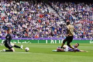 La Real Sociedad se atasca en Zorrila y se reparte los puntos con el Valladolid