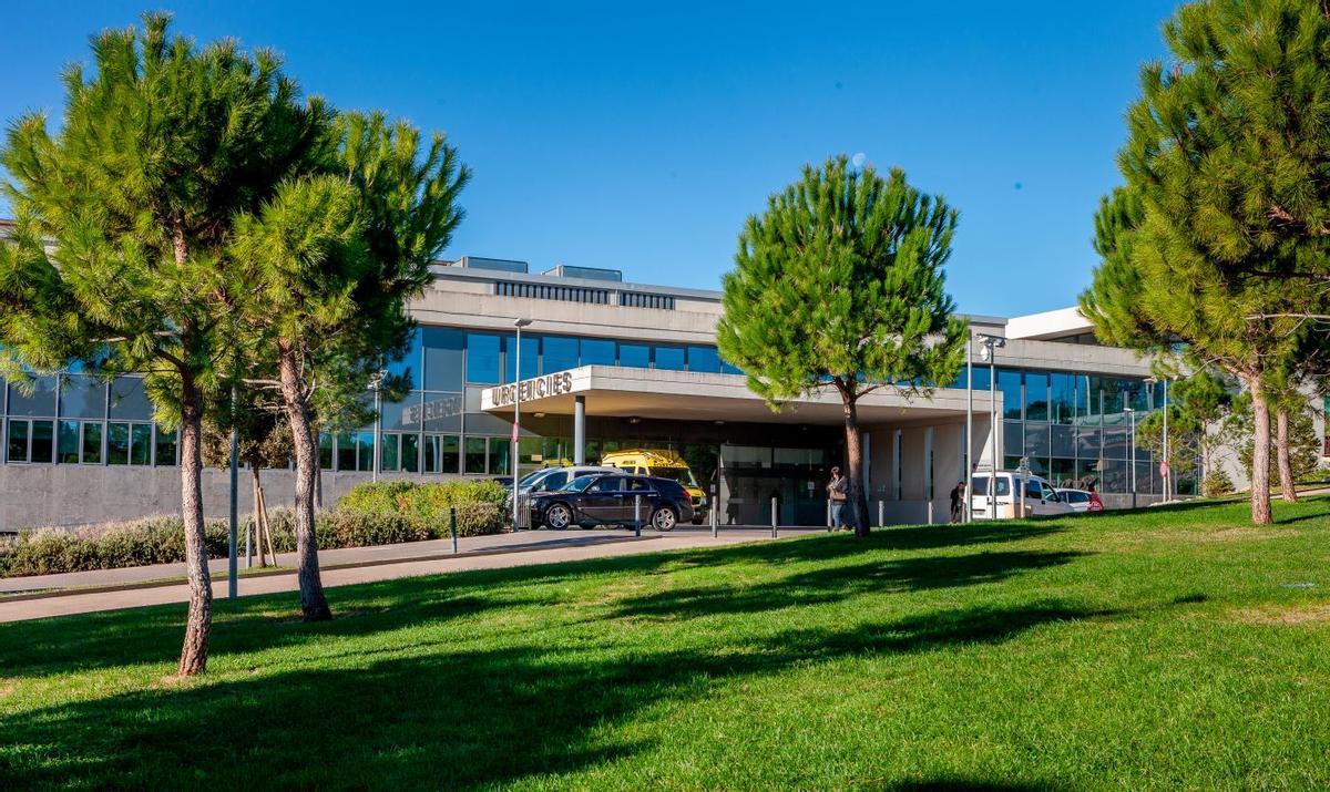 L'entrada a Urgències a la Fundació Salut Empordà.