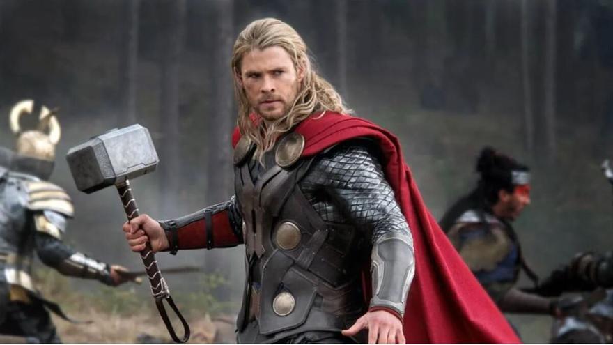 ¿Cómo se llama el martillo de Thor?