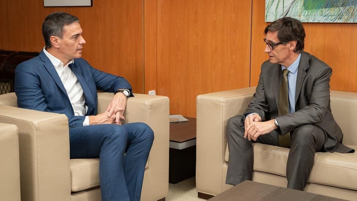 Pedro Sánchez y Salvador Illa.