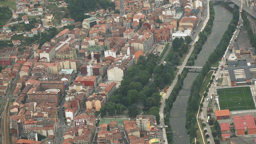 Dos detenidos &quot;in fraganti&quot; por asaltar un bar en Sama