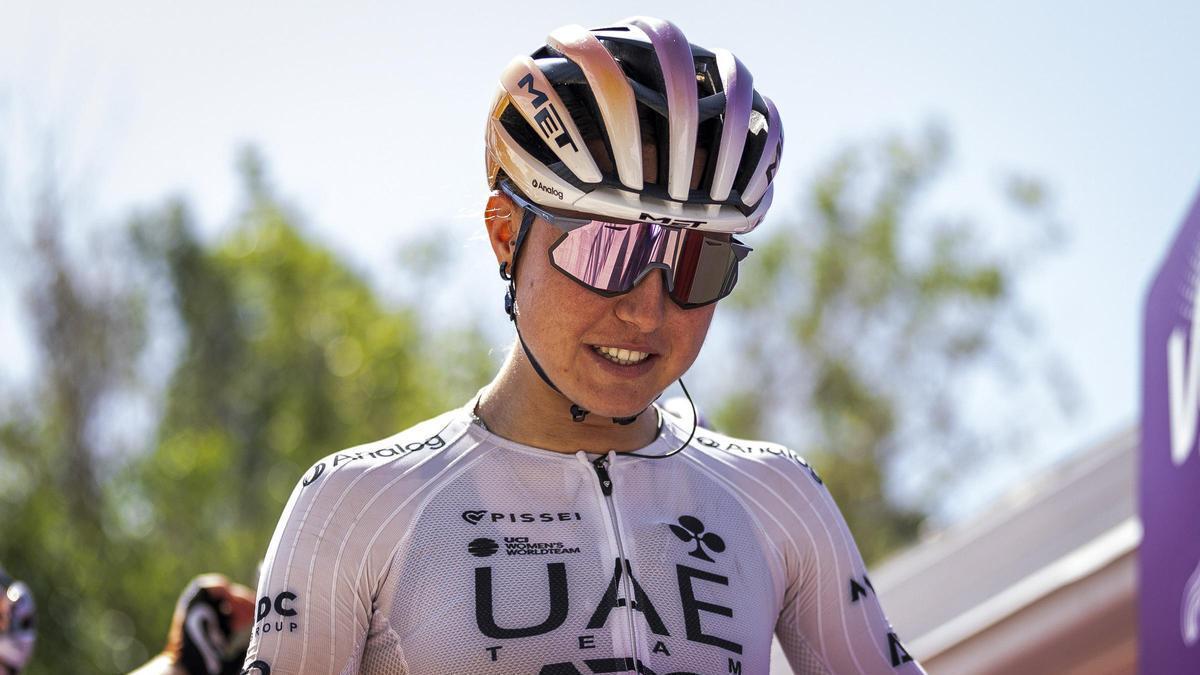 Paula Blasi, en el inicio de la Volta a Catalunya