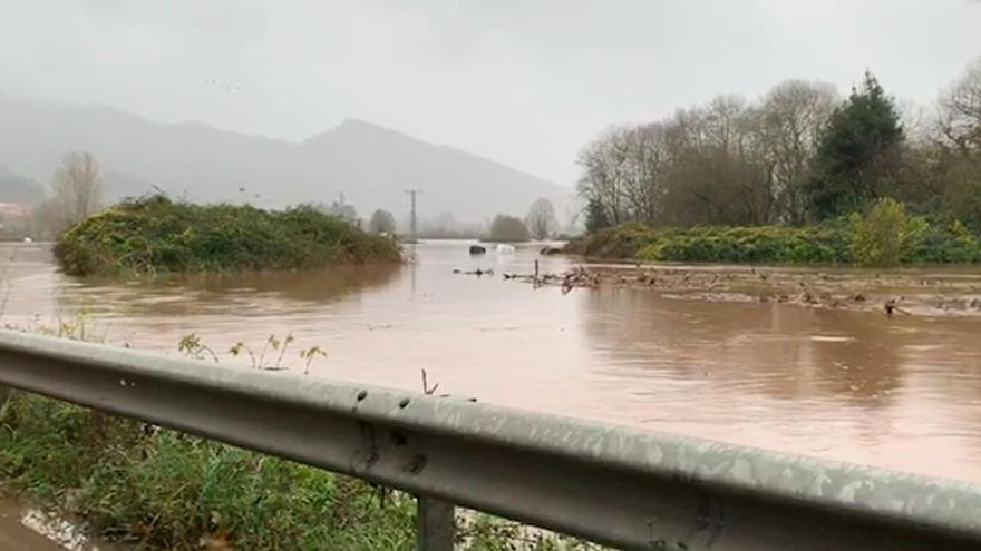 Temporal en Asturias:  Entrada de Riberas