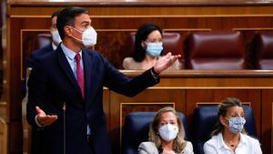 Sánchez promet defensar l’interès general per sobre del particular de les elèctriques