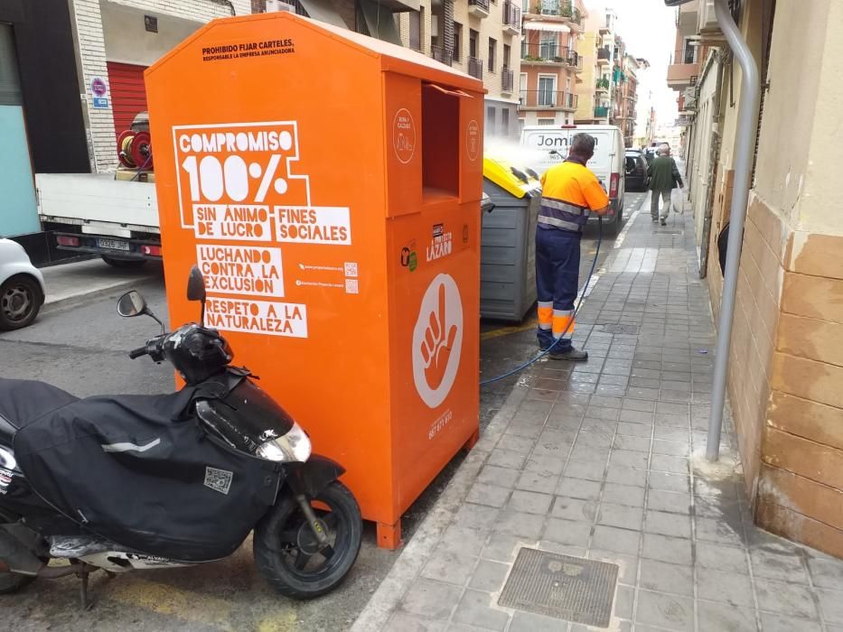 Desinfección de calles en Alicante