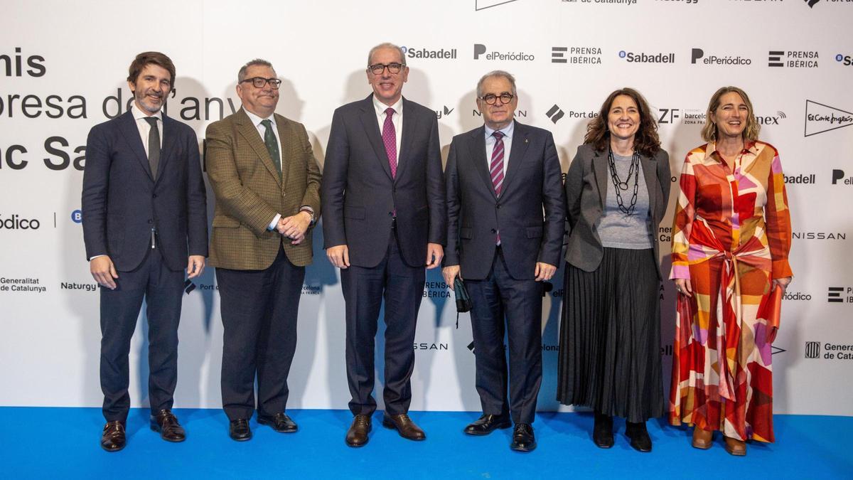 Sergi Guillot, director general de Prensa Ibérica, Ramon Agenjo, presidente Barcelona Global, José Alberto Carbonell, Presidente Port de Barcelona, Jordi Valls, cuarto teniente de alcalde de lÀjuntament de Barcelona, Mercè Conesa, directora general Barcelona Global y Nùria Burguera, directora de comunicación de Port de Barcelona