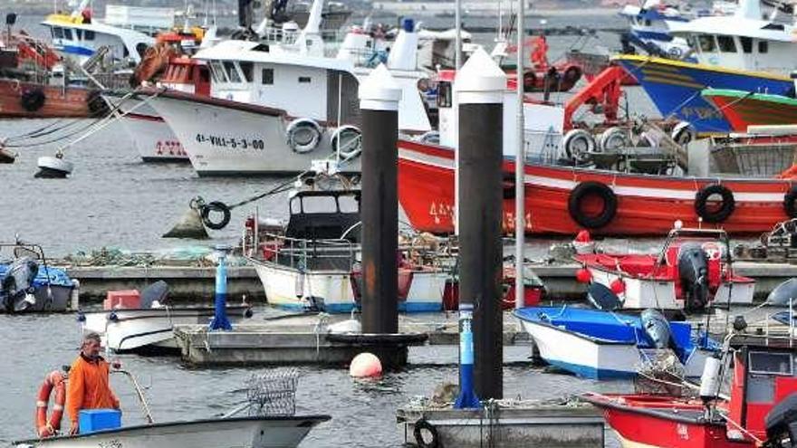 Muelle de O Xufre, en A Illa de Arousa.  // Iñaki Abella