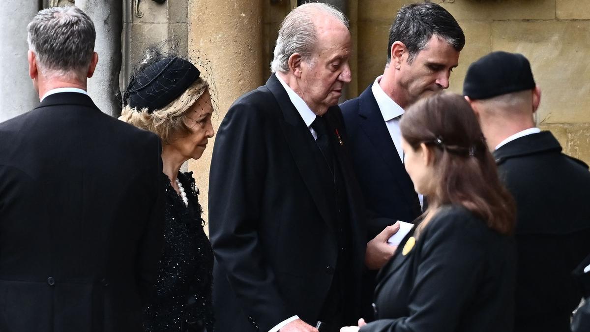 Los reyes eméritos de España, Juan Carlos y Sofía, a su llegada a la abadía de Westminster