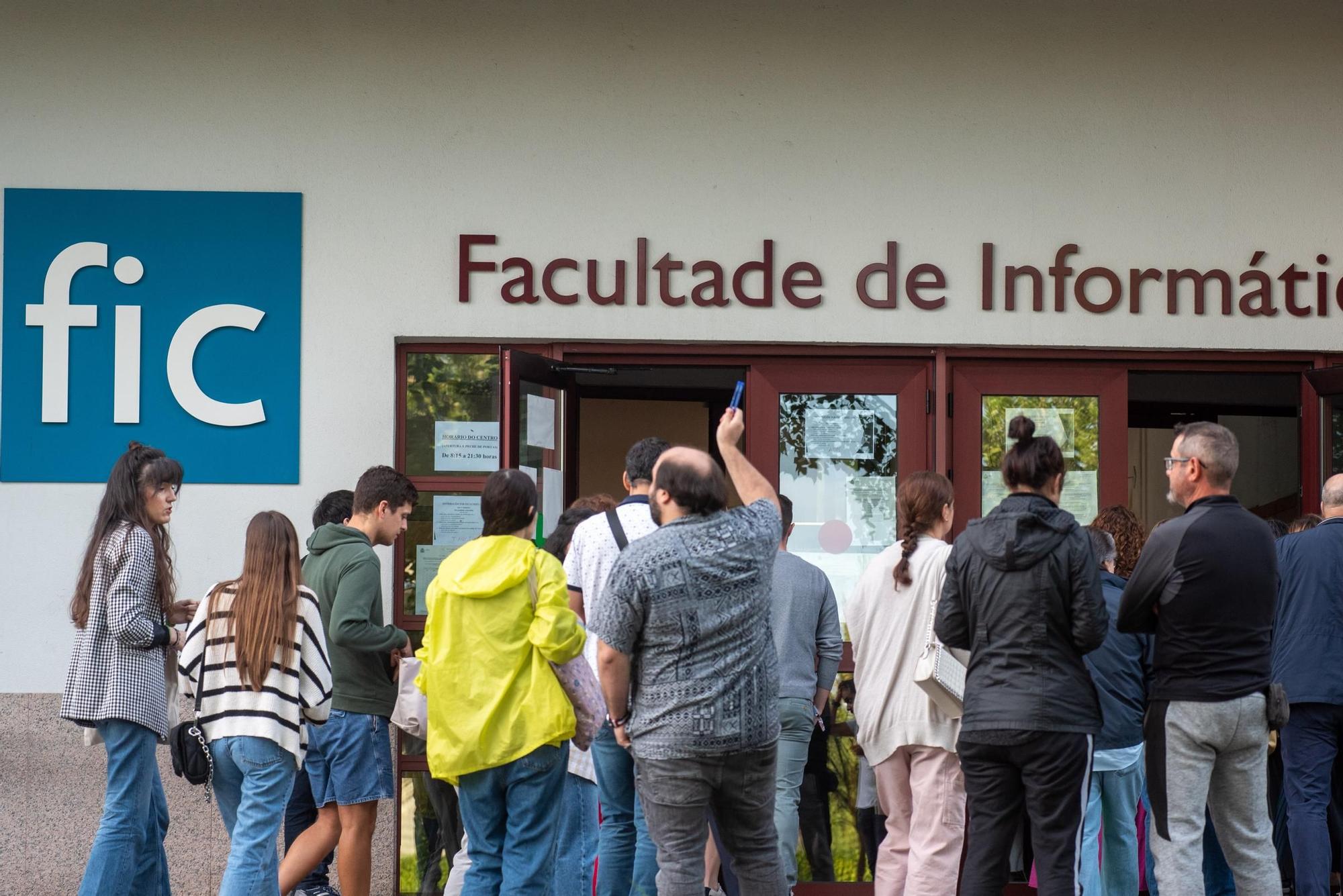 Exámenes en A Coruña de las oposiciones para plazas de la Administración General del Estado