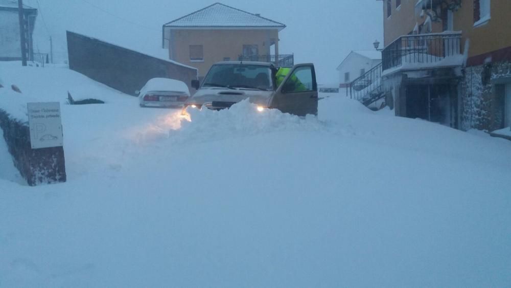 Nevada en Somiedo a las puertas de la primavera