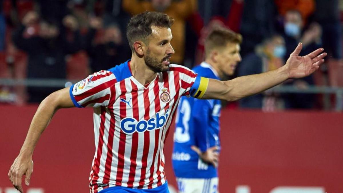 Stuani marcó contra el Oviedo