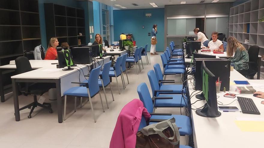 Funcionarias de Justicia de la Junta en una imagen de archivo. | EUROPA PRESS