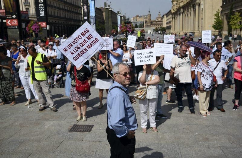 Concentración de pensionistas en Zaragoza