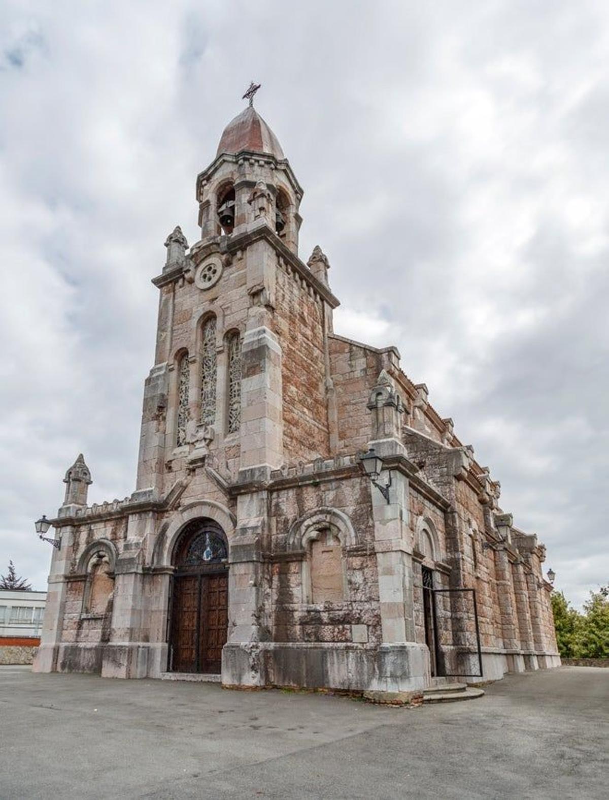 Iglesia de San Pedro de los Arcos, en Oviedo.