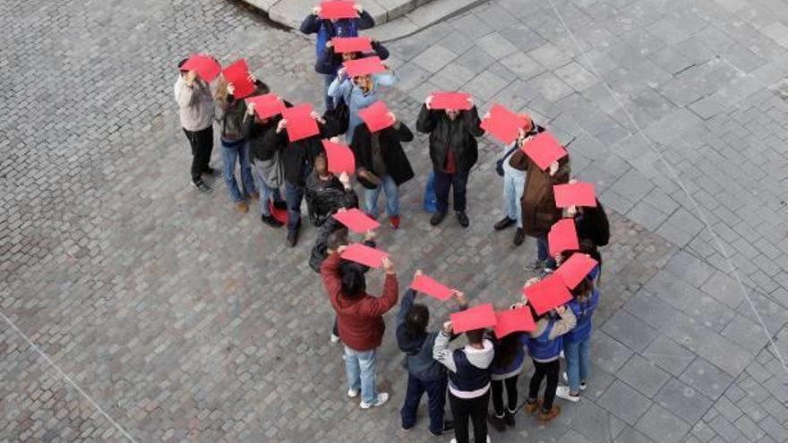 Commemoració del Dia Mundial de la SIDA a Girona.