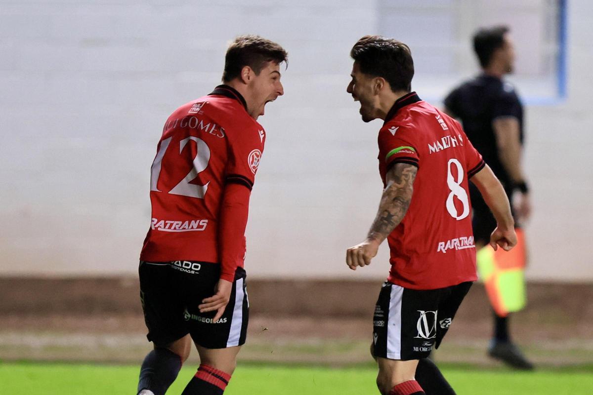 Las imágenes del Real Avilés - Mérida