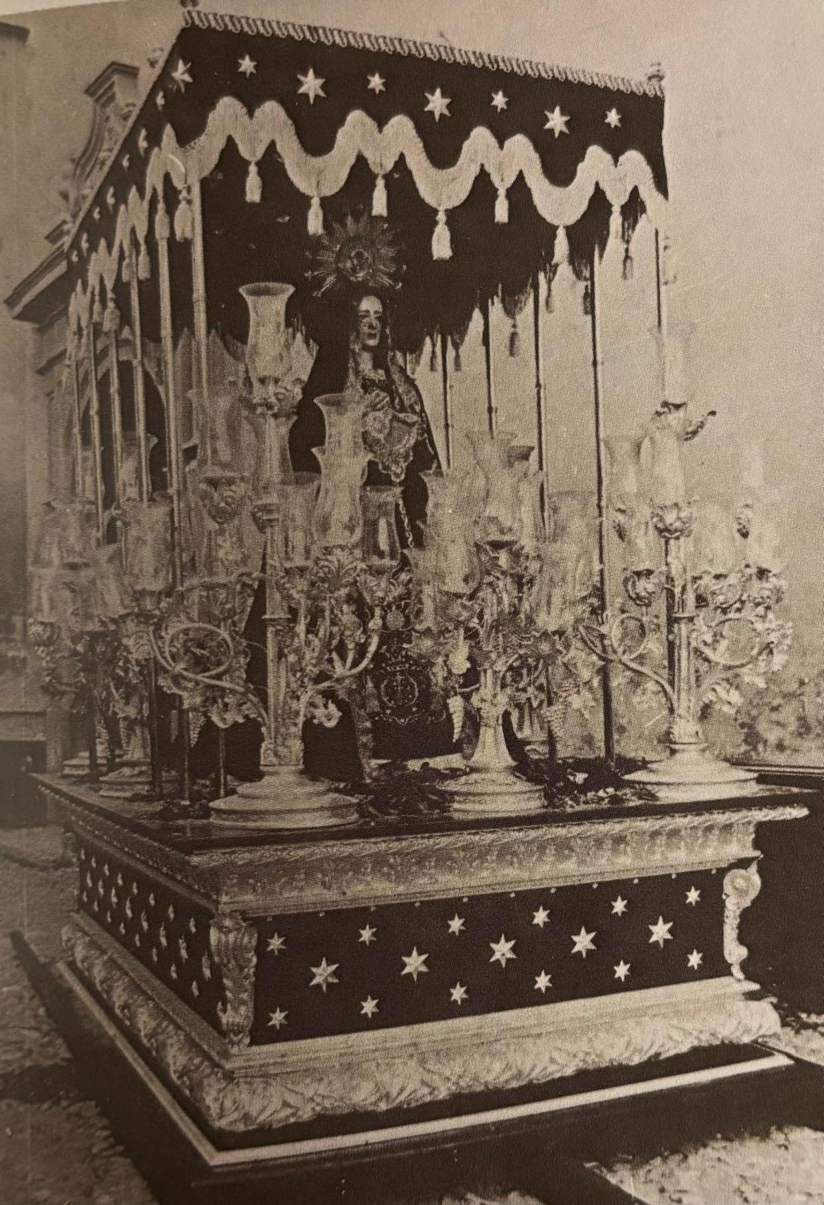 Palio de la Virgen de la Esperanza de 1900.