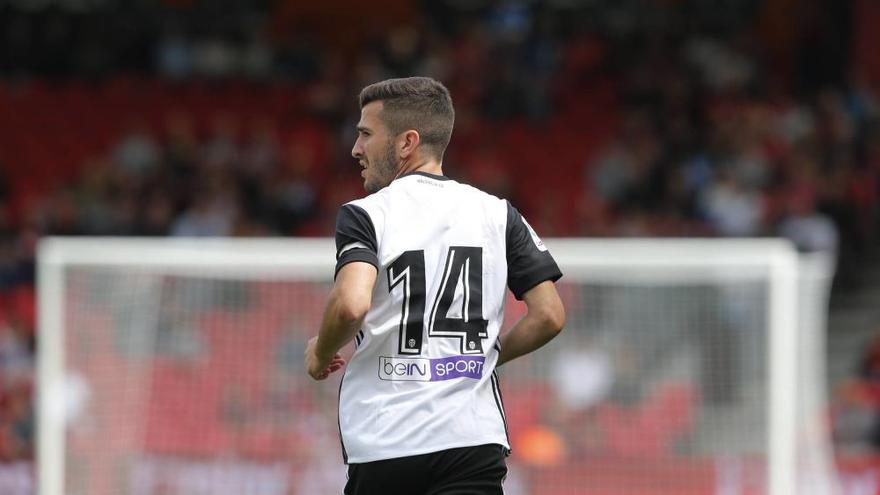 Faena en equipo y golazo de Orellana al Bournemouth