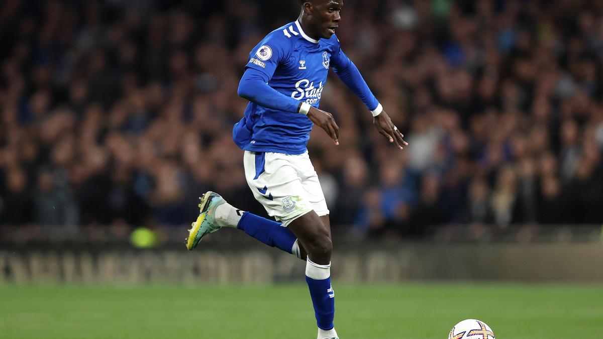 Amadou Onana, una de las joyas emergentes en la Premier League
