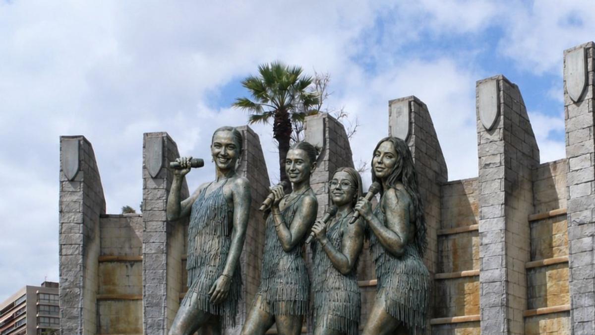 Las ex vocalistas de Nueva Línea como opción para sustituir el monumento a Franco