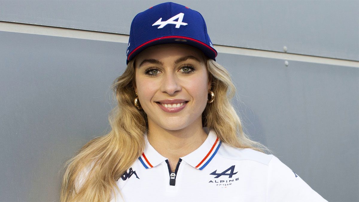 Sophia Floersch se une a la Academia de Alpine y vuelve a la F3