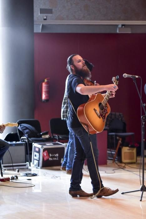 Ensayo de RED Beard con orquesta de cuerda en el ...