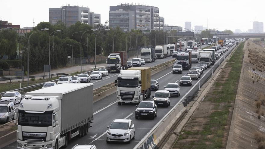 Xirivella pide compensaciones por la pérdida de 6.500 m2 de zonas verdes por las obras en la V30