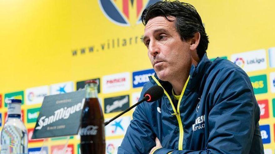 Emery reconoce que el Villarreal no descarta fichar si encuentra &quot;una opción de mercado&quot;