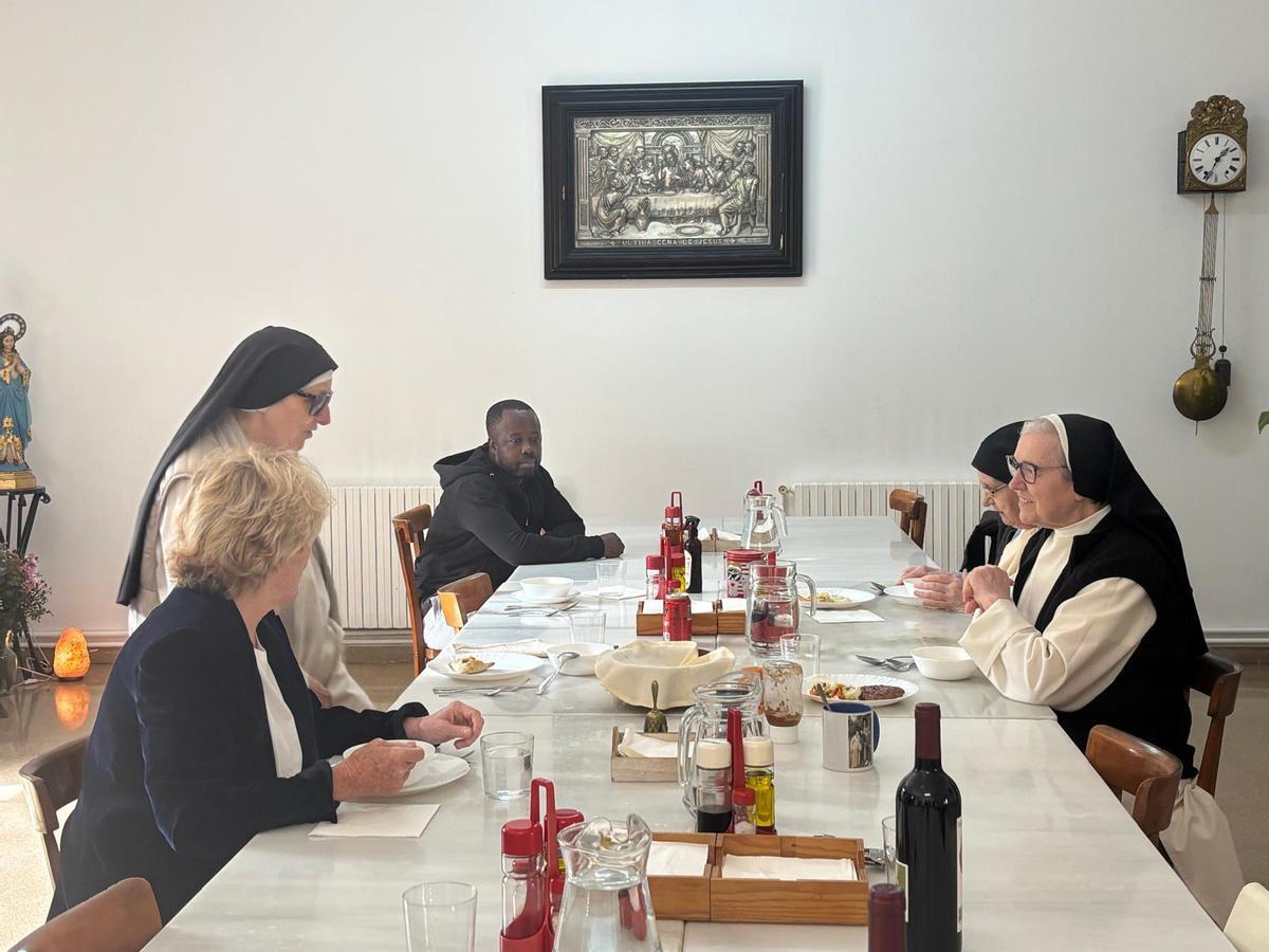 Mercedes Milá entrevista sor Lucía Caram al convent de Santa Clara i a Sant Benet