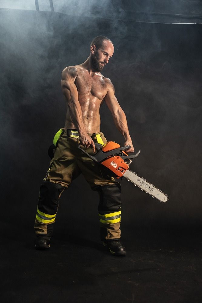 Die Feuerwehr in Aktion: Mallorcas heißester Jahreskalender