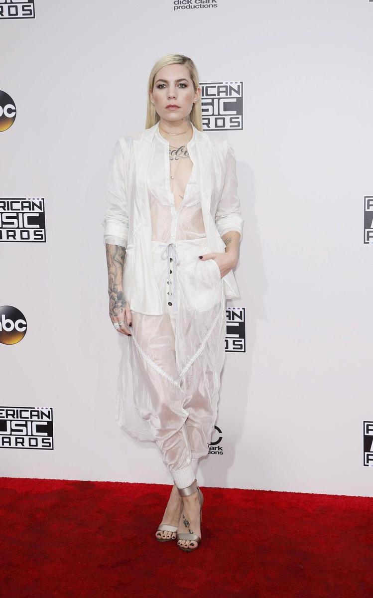 AMA’s 2016: Skylar Grey