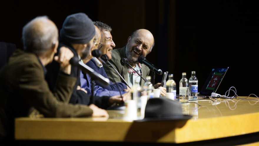 Aula del Humor. Martes de Risa: Humor inteligente o artificial